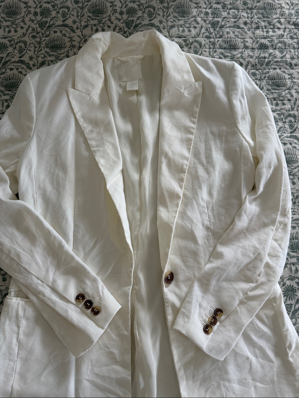 H&M ivory cream white Single-Button Women's linen Blazer